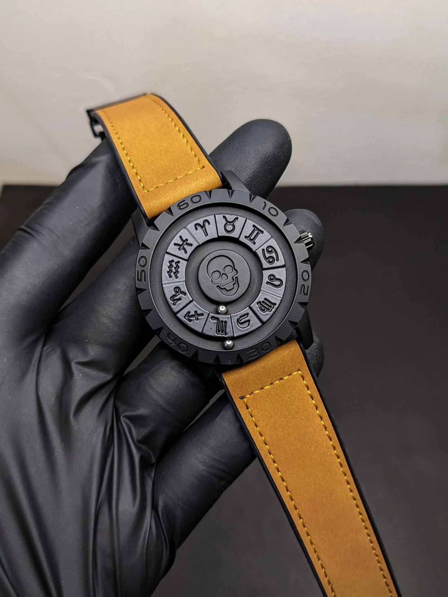 Chaxigo Magnetic Ball Watch