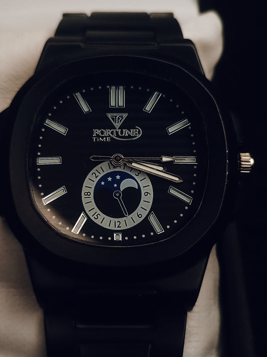 Couple Luxury Black Stainless Steel Analog Watch